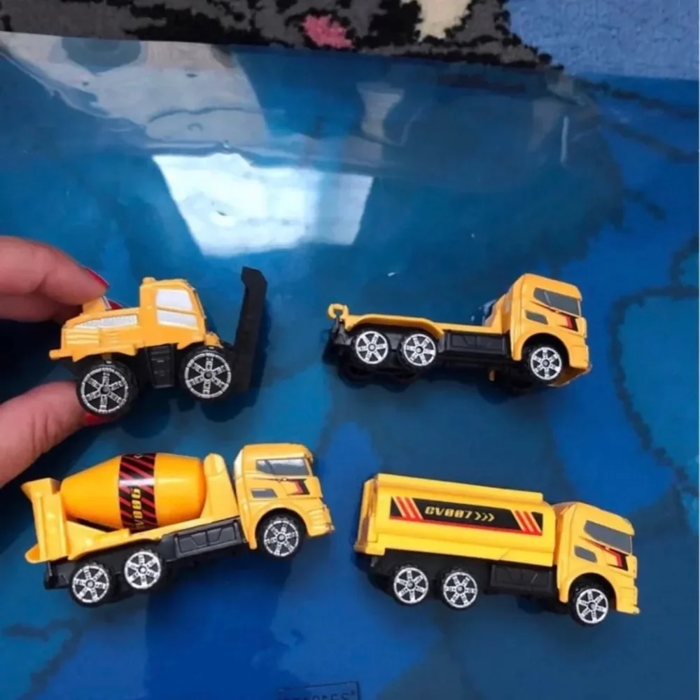13 Toy Cars